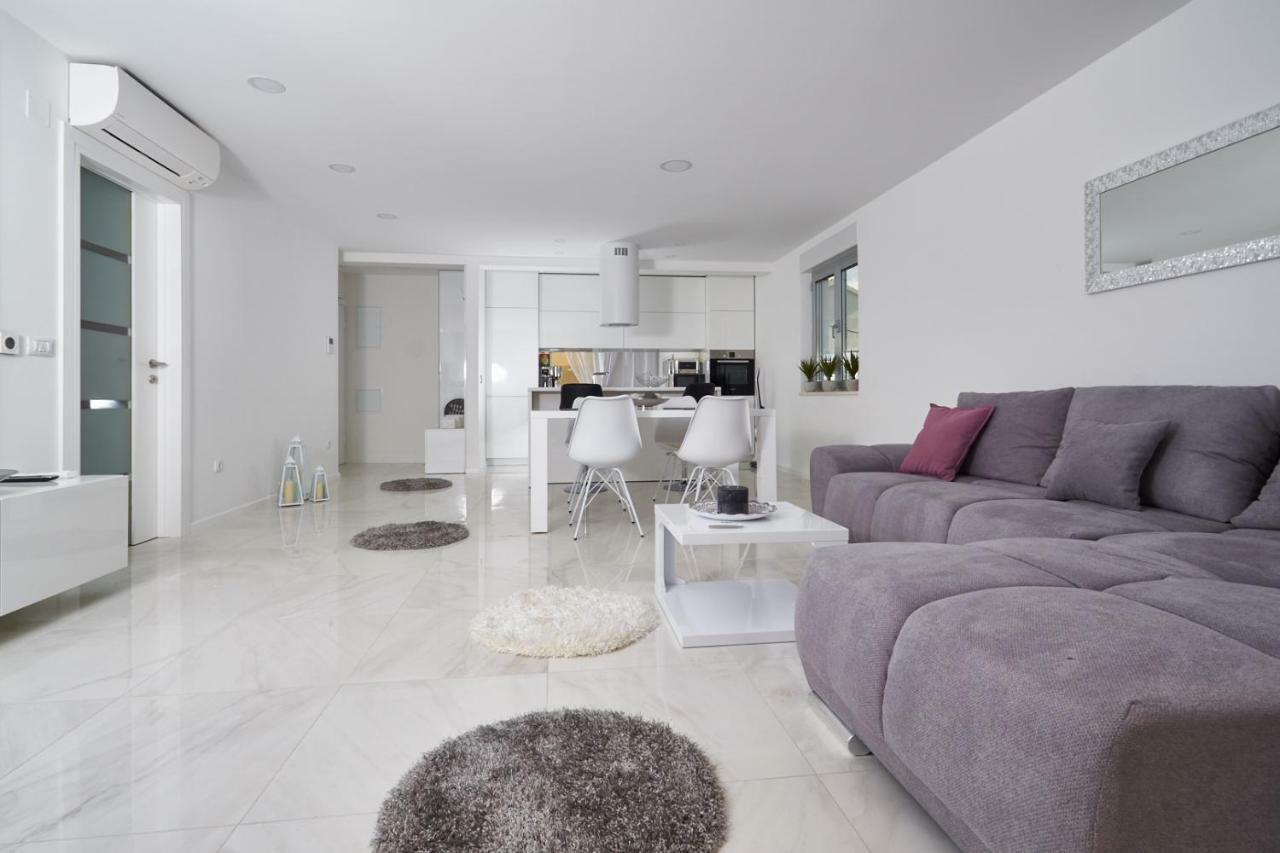 Brand New Apartment S & U Dubrovnik Exterior photo